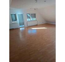 2,5 Zimmer Wohnung im Zweifamilienhaus - Berlin Reinickendorf