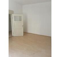 1202_Für Kreative mit Vision – Wohnung in Toplage & 4 Monate mietfrei fürs Renovieren - Halle (Saale)