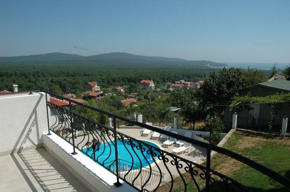 Schöne Villa mit 3 Schlafzimmern zur Miete Primorsko Bulgarien - München Messestadt Riem
