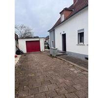 Einfamilienhaus mit Einliegerwohnung in Niedergründau