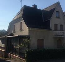 Doppelhaushälfte - 77.000,00 EUR Kaufpreis, in Scheuerfeld (PLZ: 57584)