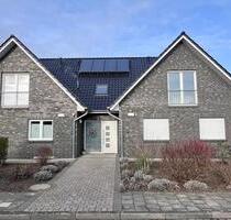 Moderne 3-Zimmer-Erdgeschosswohnung mit Terrasse, Garten und Carport - Fürstenau