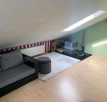 2 Zimmer Wohnung Dachgeschoss - 650,00 EUR Kaltmiete, in Wolfhagen (PLZ: 34466)