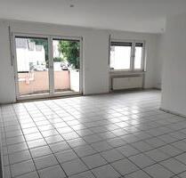 Sehr schöne renovierte 2 Zimmer Wohnung mit Balkon in Gelsenkirchen zu vermieten