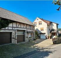 Haus zum Glücklichsein - 199.000,00 EUR Kaufpreis, in Kirtorf (PLZ: 36320)