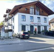 Hohenbrunn - Backshop mit Café in Toplage