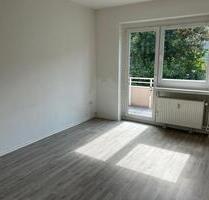 Helle 2-Zimmer Wohnung mit Balkon, bezugsfrei ab sofort - Hagen Hagen-Mitte