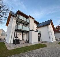 Moderne 2,5-Zi.-Wohnung (81 m²) mit großer Terrasse (20 m²) - Kleinheubach