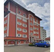 Exklusive geräumige Familienwohnung in Stadtvilla mit Loggia - Waldshut-Tiengen
