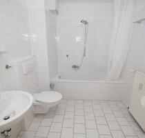 Helle praktische 3 Raum Wohnung im Dachgeschoss mit Balkon in Sudenburg ab sofort verfügbar - Magdeburg Leipziger Straße