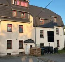 2 Zimmer- Wohnung. PKW Stellplatz gratis, Gartenmitbenutzung - Marienberg