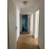 Gemütliche kleine Dachgeschosswohnung in Bonn-Beuel
