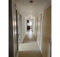 3 Zimmer DG-Wohnung renoviert in Talheim-Zentrum