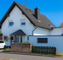 Freistehendes EFH mit 5 Zimmern Garten und Garage - Königswinter