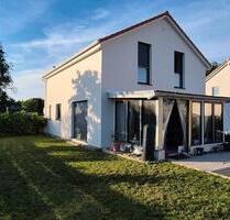 Familienfreundliches Einfamilienhaus mit Garten, Pool-GarchingAlz - Garching an der Alz