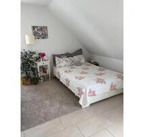 WG Zimmer in einer 3 Zimmer Wohnung zu vermieten - Friedrichshafen