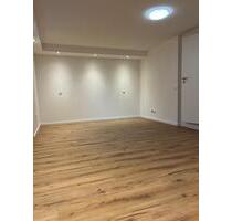 Butzbach-Kernstadt – charmante, frisch renovierte 1-Zimmer-Souterrainwohnung