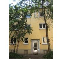 DER KNALLER ! Superschön aufgeteilte 2-R.-Wohnung mit Sonnenbalkon. - Essen Stadtbezirk III