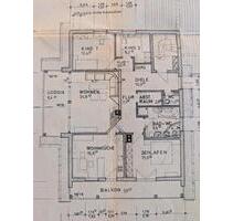 Tolle Dachgeschosswohnung - 1.650,00 EUR Kaltmiete, in Kaufering (PLZ: 86916)