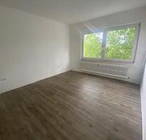 Gemütliche 2,5-Zimmerwohnung mit modernem Bad in ruhiger Lage! - Essen Stadtbezirk VI