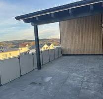 Luxus 4-Zimmerwohnung im 2.OG in Satteldorf mit großer Dachterrasse