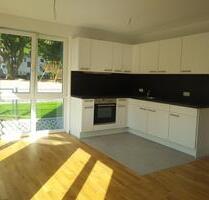 Moderne 4-Zimmerwohnung in gehobener Ausstattung mit Gartenanteil - Hamburg Wandsbek