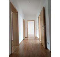 3-Raum-Wohnung im Mehrfamilienhaus - Stollberg (Erzgebirge)