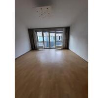 ZWEI ZIMMER-WOHNUNG IN PFORZHEIM LAMEYSTRASSE