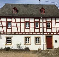 Wunderschöne 5 ZKB Mietwohnung in saniertem Fachwerkhaus - Gemünden