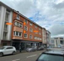 +++Geräumige 3-Zimmer Wohnung mit großem Südwesttbalkon und Panoramablick, Küche, Tageslichtbad, Abstellraum+++ - Pirmasens