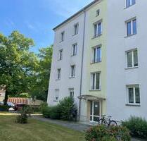 Helle 2-Zimmer-Wohnung mit Balkonam Großen Garten! - Dresden Altstadt