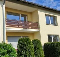 3 Zimmer-Wohnung in Bad Lippspringe mit 2 Balkone und Einbauküche