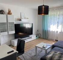 2-Zimmer-Wohnung in Frankfurt-Harheim mit Balkon+Küche - Frankfurt am Main Bonames