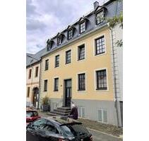 Modernisierte Stadtwohnung mit Balkon, neuer Heizung und Böden - Neuwied Feldkirchen