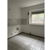 FRISCH renoviert: schöne 2-Zimmerwohnung im Souterrain in Roxheim - Hargesheim