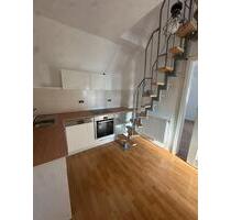 1,5 Zimmer Wohnung Frauen WG - 750,00 EUR Kaltmiete, ca.  32,00 m² in Trebur (PLZ: 65468)
