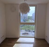 Neubau 2 Zimmer mit EBK, Aufzug und sonnigem Balkon - Berlin Lichtenberg