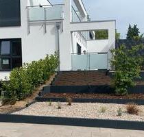 Wohnung mit Garten 3,5 Zimmer - 1.475,00 EUR Kaltmiete, in Geesthacht (PLZ: 21502)