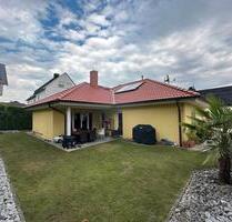 Traumhafter Bungalow in Montabaur , Haus , Grundstück,