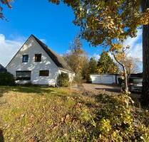 Einfamilienhaus auf ca. 3000m² Grundstück mit Blick ins Treenetal - Eggebek