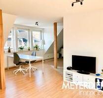 Gerichtsviertel-Händelstraße, sehr große, helle und offene 2 -Zimmer-Wohnung im Dachgeschoss - Oldenburg Drielaker-Moor