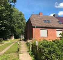 Haus mit großem Grundstück - 140.000,00 EUR Kaufpreis, in Gadebusch (PLZ: 19205)