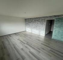 Moderne 3-Zimmer-Wohnung mit Balkon, Garage & Keller in Rietheim - Rietheim-Weilheim