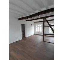 Charmante Wohnung in historischem Vierkanthof - Würselen