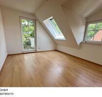 2 Zimmer Wohnung mit Einbauküche und Balkon in Langenhorn - Hamburg