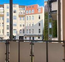 Perfekte Pärchenwohnung in absoluter Innenstadtlage. 2 Zimmer mit Einbauküche und Balkon... - Halle (Saale)