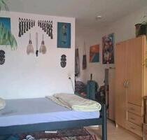 Möbilierte Wohnung mit Balkon ab Mitte August zu vermieten - Oldenburg Kreyenbrück