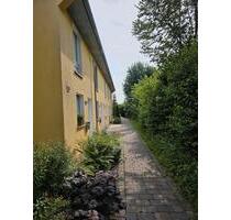 Kleines Reihenmittelhaus - 1.250,00 EUR Kaltmiete, ca.  81,00 m² in Mutterstadt (PLZ: 67112)