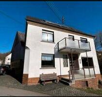 Wohnung 6 ZKB - 1.100,00 EUR Kaltmiete, ca.  103,00 m² in Ötzingen (PLZ: 56244)