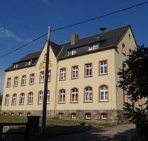 Helle 2 Raumwohnung in ruhiger Lage auf Wunsch in 3 Raumwohnung umbaubar - Augustusburg